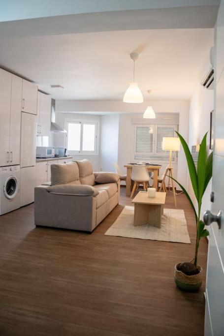 California Apartament Duenas Sevilla Exteriér fotografie